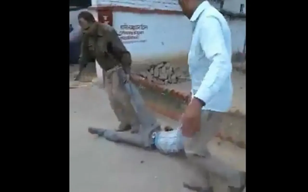 Fact Check: ट्रैफिक रूल्‍स तोड़ने पर Video में दिखा उत्‍तर प्रदेश पुलिस का खौफनाक चेहरा, जानें क्‍या है सच्‍चाई