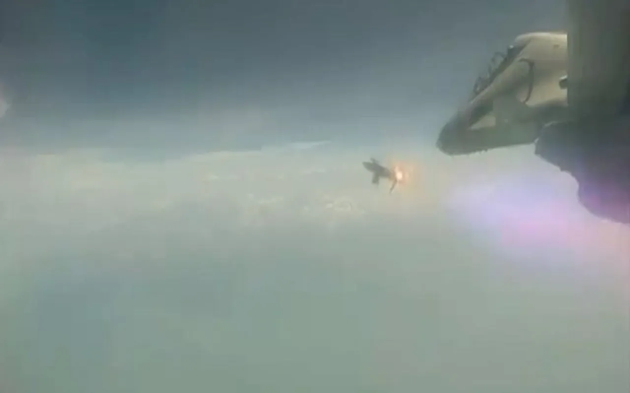 DRDO ने हवा में मार करने वाली मिसाइल 'अस्‍त्र' का किया सफल परीक्षण, 70KM दूर से लगाएगा निशाना; देखें Video