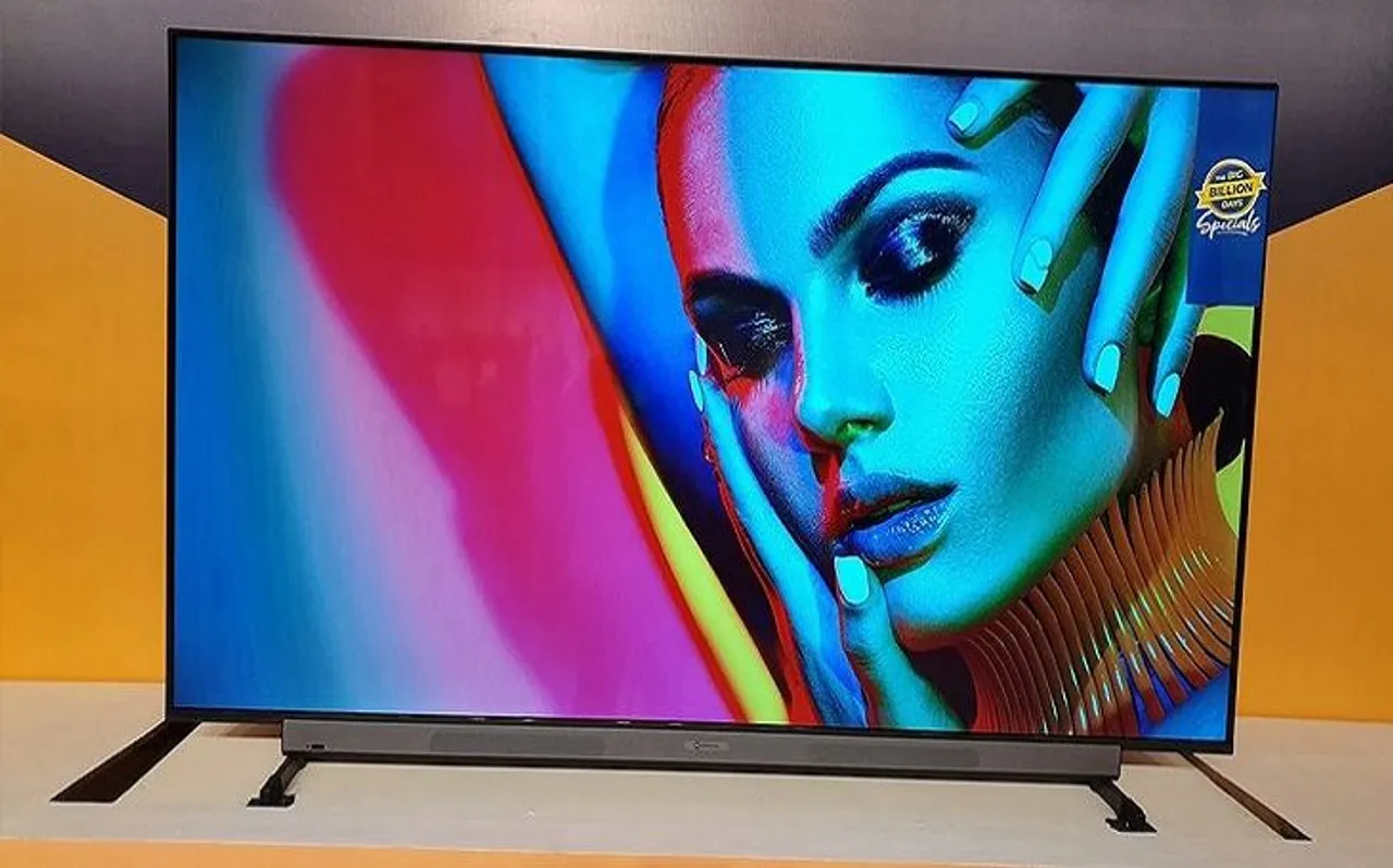 Xiaomi के बाद Motorola ने लॉन्च किया पहला Smart TV, यहां जानें कीमत और फीचर्स