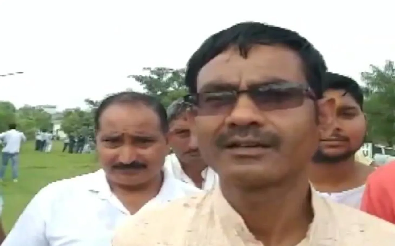 पंडित नेहरू और उनका खानदान अय्याश था, बीजेपी विधायक ने दिया विवादित बयान