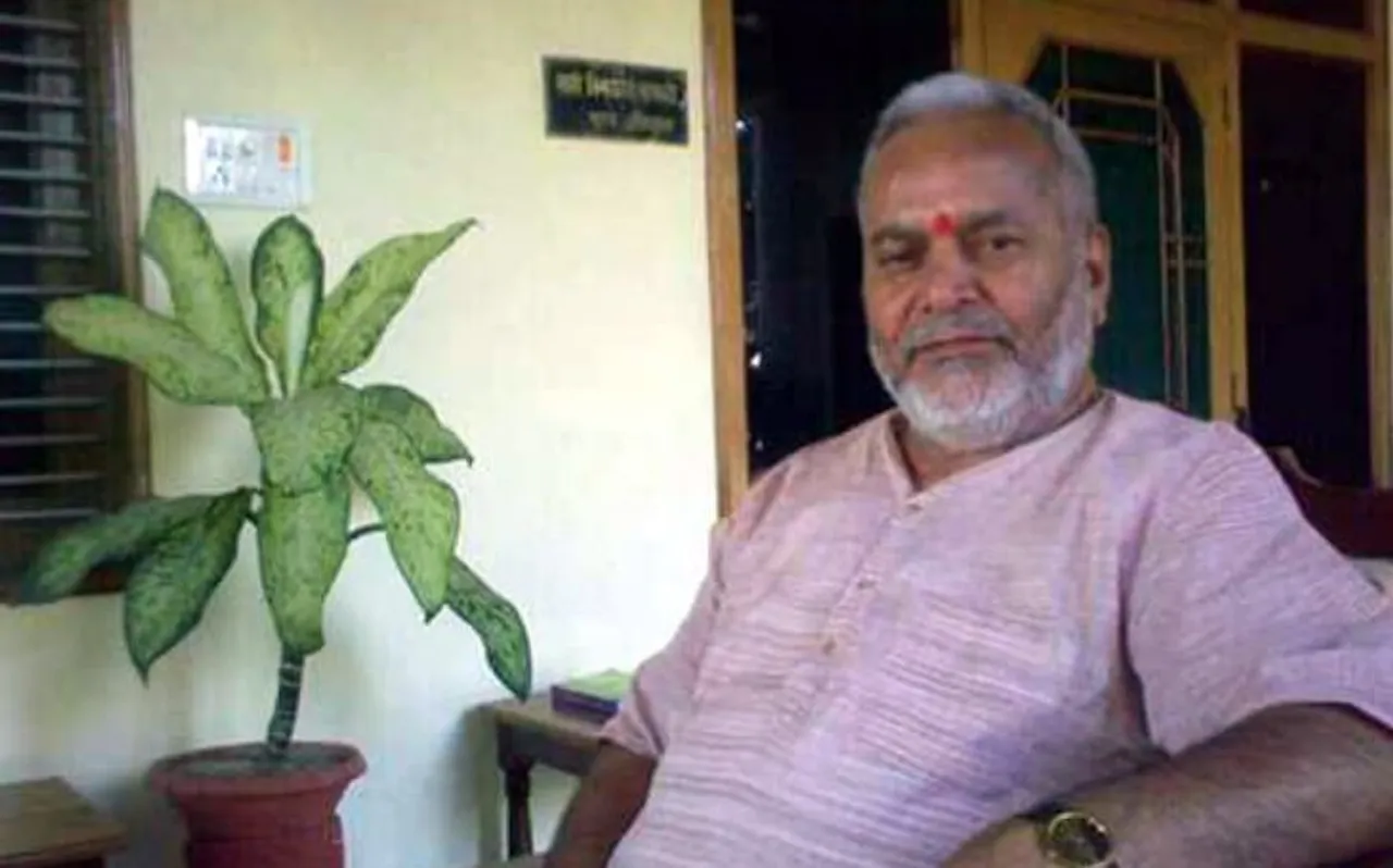 चिन्मयानंद से छीना जाएगा उनका साधु-पद