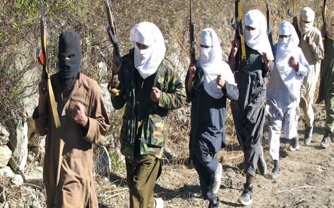 मिलिशिया सेना के दम पर भारत से मुकाबला करेगी ISI, दाऊद इब्राहिम को मिला हथियार सप्‍लाई का ठेका