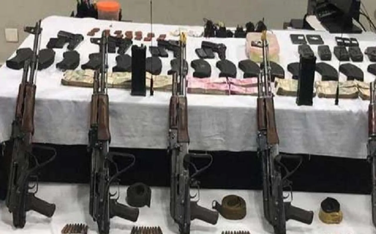 पाकिस्तान पंजाब में ड्रोन से पहुंचा रहा हथियार, अधजले ड्रोन की बरामदगी के बाद हाई अलर्ट