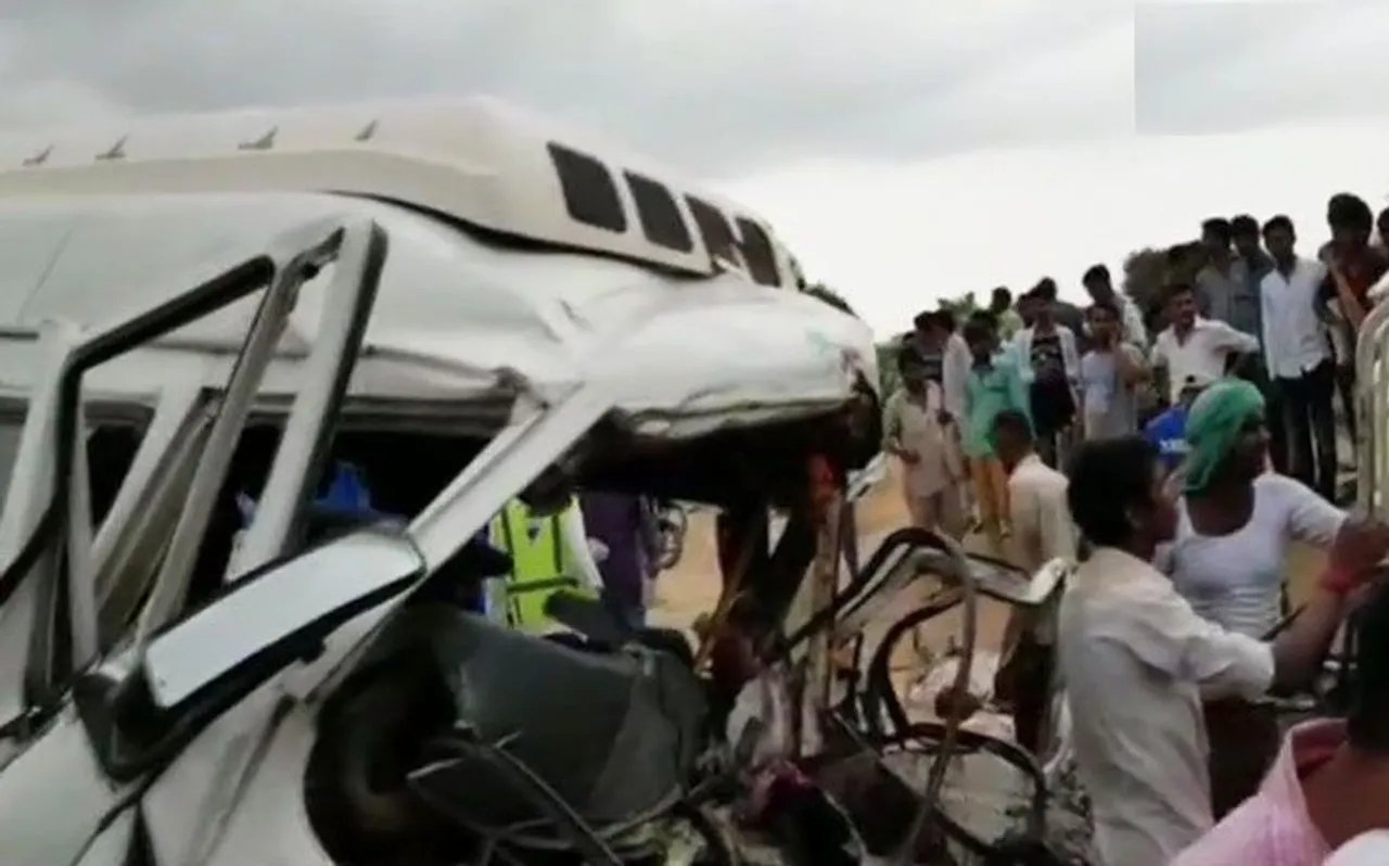 जोधपुर के बालेसर में भीषण सड़क हादसा, 13 लोगों की मौत, कई लोग जख्मी