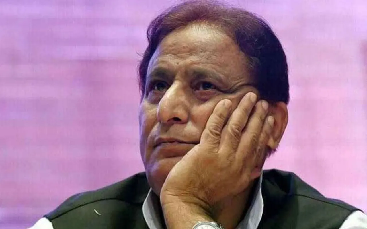 आज़म खान (Azam Khan) अपने परिवार के साथ पहुंचे थाने, जानें वजह