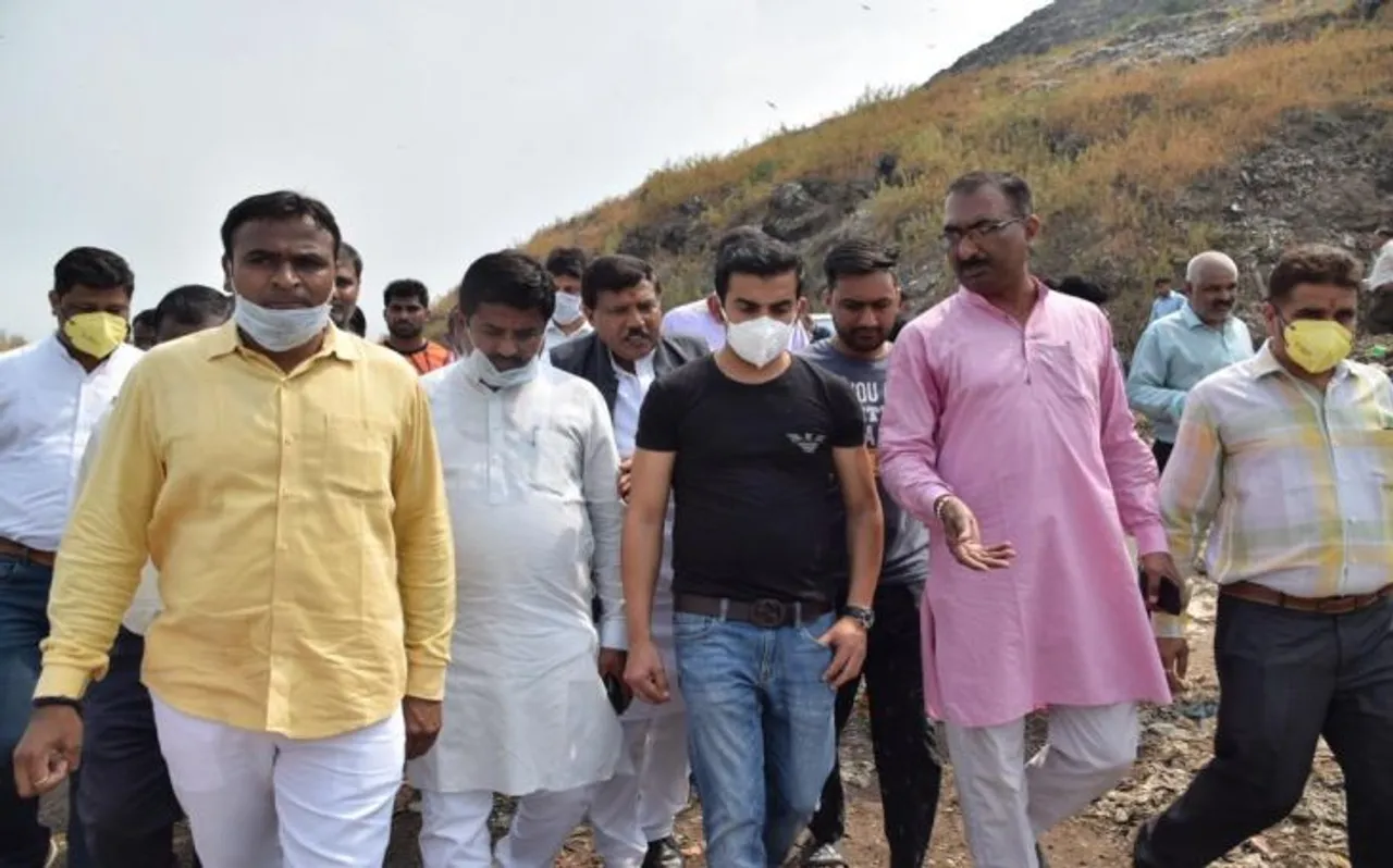 गाजीपुर लैंडफिल से निपटने के लिए गंभीर हुए गौतम, साइट पर बैलिस्टिक सेपरेटर का किया उद्घाटन