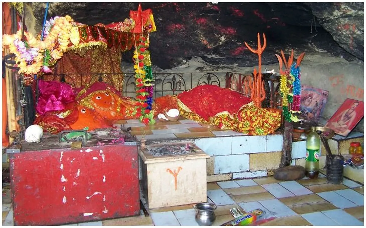 पाकिस्‍तान में है मातारानी की शक्‍तिपीठ, मुसलमान मानते हैं नानी का हज