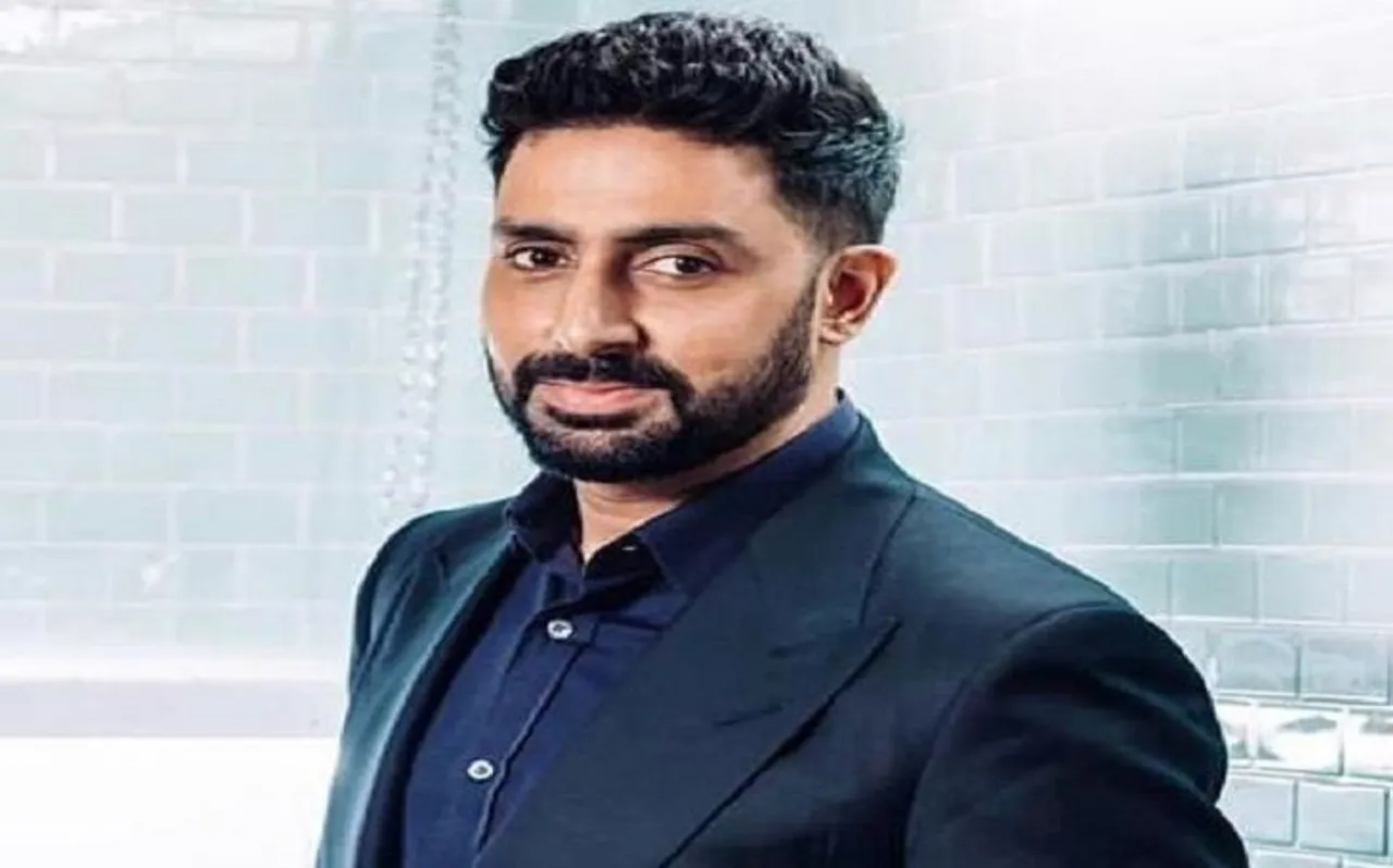 कुतुब मीनार को देखकर अभिषेक बच्चन को याद आया बचपन, शेयर की तस्वीर