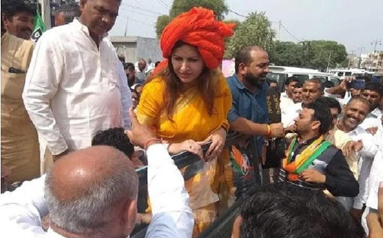 Haryana Assembly Election 2019: हरियाणा चुनाव में BJP ने लगाया ग्लैमर का तड़का