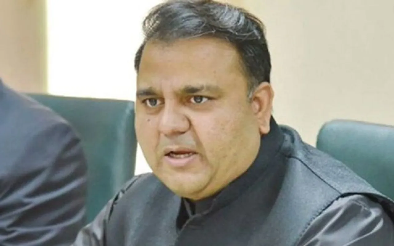 राफेल पर ट्वीट कर फिर बुरे फंसे फवाद चौधरी, ट्रोलर्स ने गरियाकर याद दिलाया इतिहास