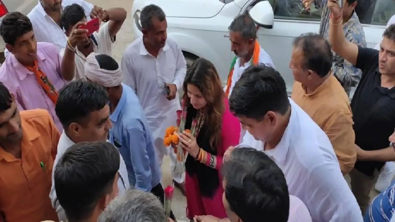 हरियाणा विधानसभा चुनाव: टिक-टॉक (TikTok) स्‍टार सोनाली फोगाट (Sonali Phogat) ने इन नेताओं को पीछे छोड़ा, गूगल सर्च में निकलीं आगे