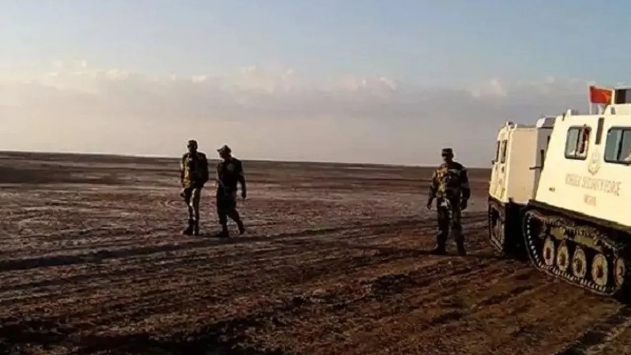 एक और सिरदर्द : गुजरात सीमा (Gujarat Border) पर हरामीनाले (Haraminala) के पास पाकिस्तान (Pakistan) ने चीन (China) को 55 वर्ग किमी जमीन दी