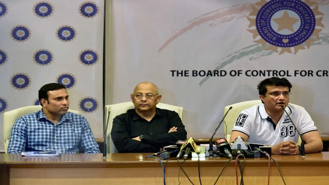 BCCI के भावी अध्यक्ष सौरव गांगुली ने कोच रवि शास्त्री को लेकर कही ये बात, पद को लेकर दी बड़ी राहत