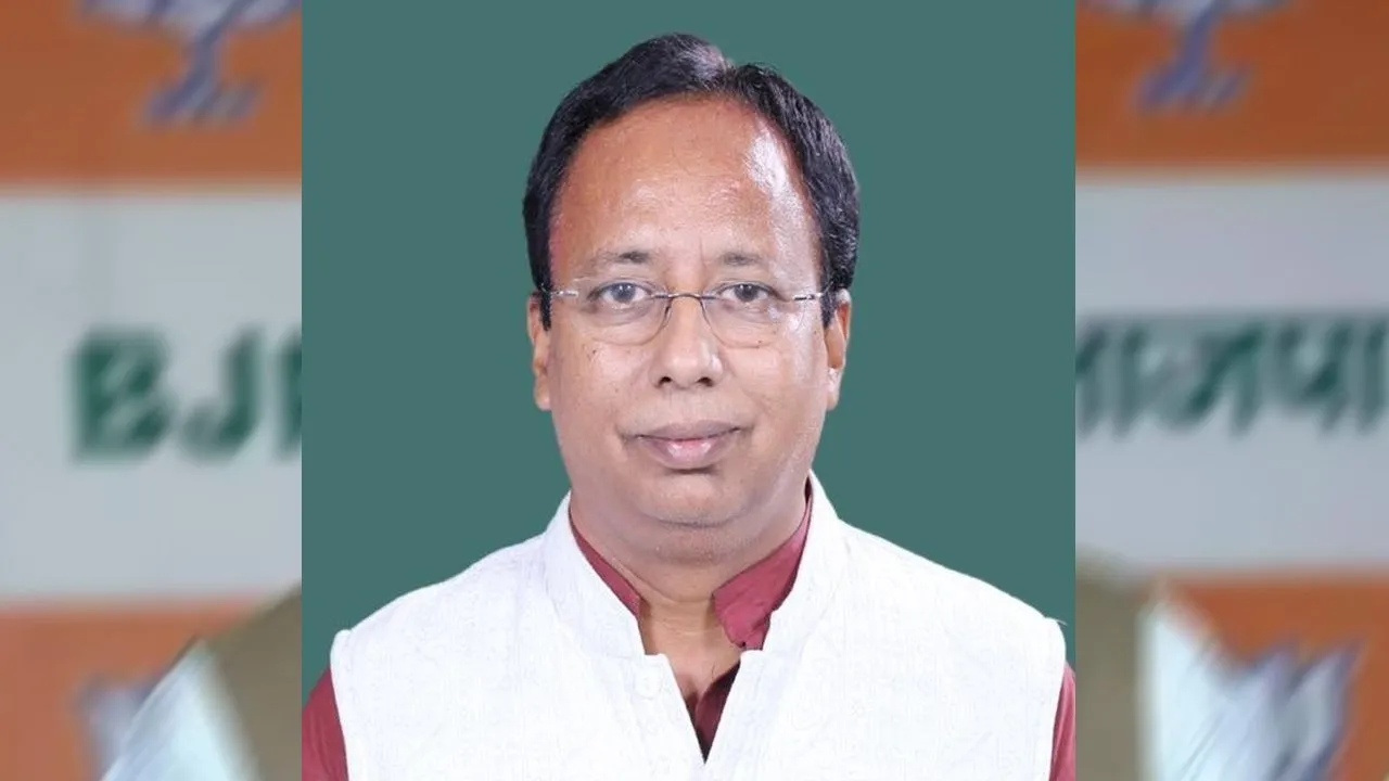 बिहार उपचुनाव: वोट के बदले नोट की बात कर फंसे बीजेपी प्रदेश अध्यक्ष संजय कुमार, FIR दर्ज