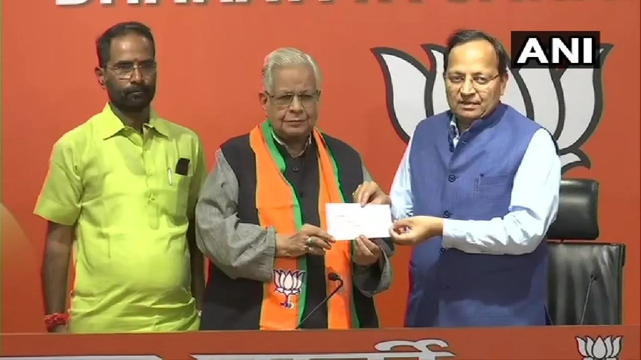 उत्‍तर प्रदेश के पूर्व कार्यवाहक मुख्यमंत्री ने थामा बीजेपी का दामन, कांग्रेस में घुट रहा था 'दम'