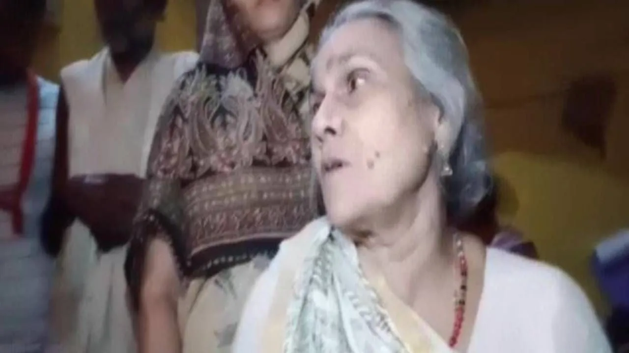 कमलेश तिवारी की मां ने सरकारी मदद लेने से किया इनकार, दिया ऐसा बयान