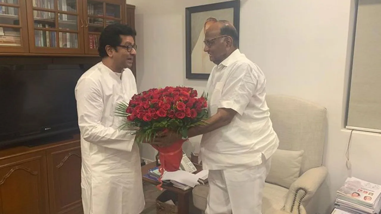 महाराष्ट्र में सियासी हलचल के बीच राज ठाकरे ने शरद पवार से की मुलाकात, जानें क्यों