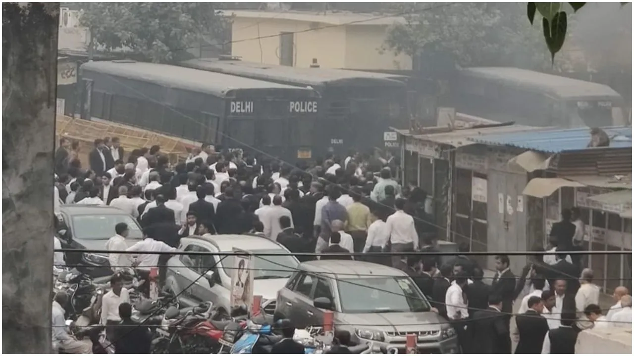 गुंडागर्दी करके संस्थान को बदनाम करने वाले वकीलों की पहचान करने पर BCI का ज़ोर