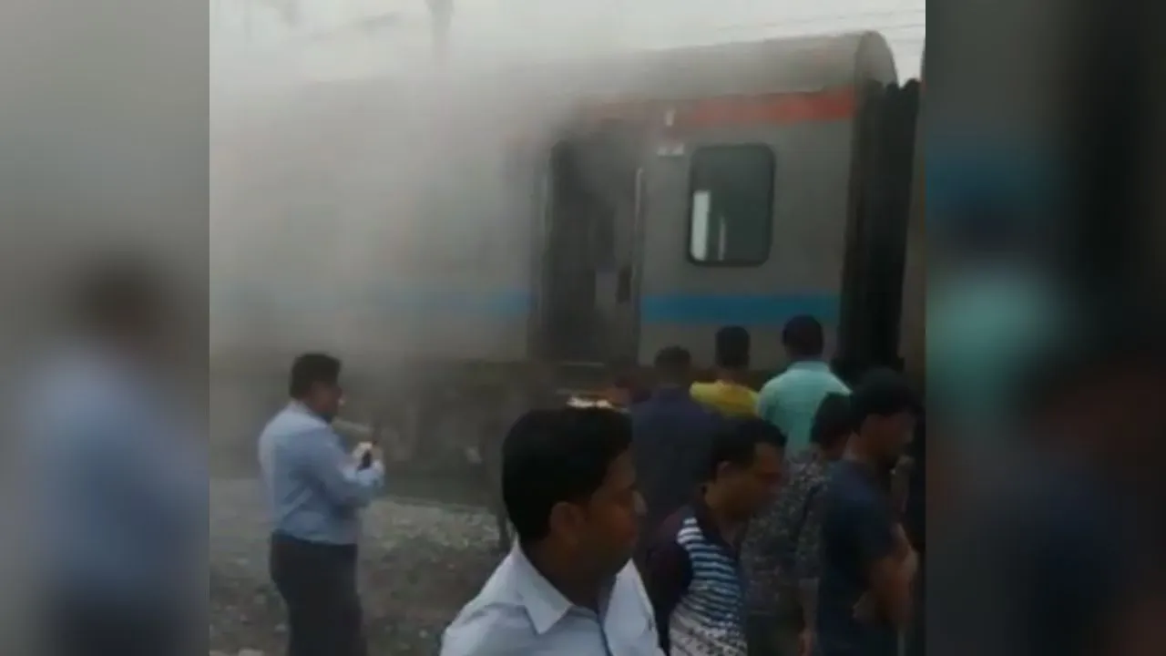 एक मीट के टुकड़े के कारण शिर्डी-हावड़ा सुपरफास्ट एक्सप्रेस में लग गई आग, जानें कैसे