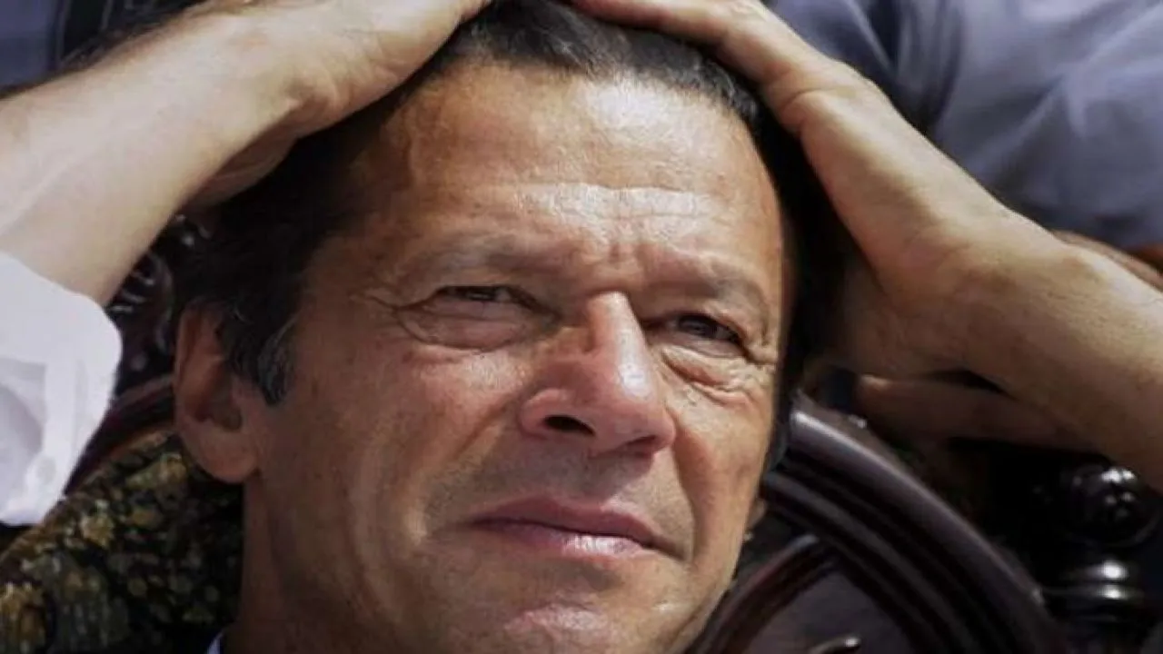 पाकिस्‍तान (Pakistan) में पीएम इमरान खान (PM Imran Khan) को विपक्ष ने इस्‍तीफा देने को 48 घंटे का दिया अल्‍टीमेटम