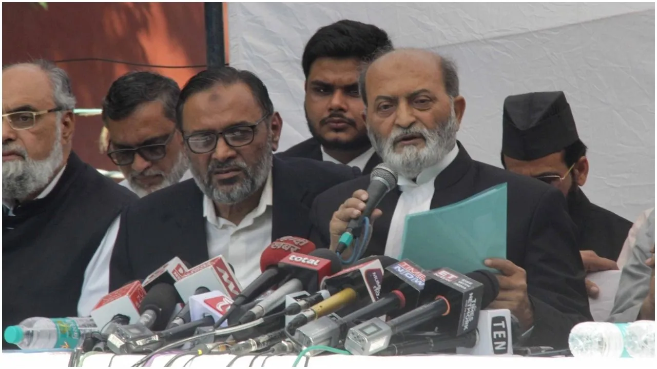 जफरयाब जिलानी (Zafaryab Jilani) बोले, मस्जिद के बदले हमें 500 एकड़ जमीन भी मंजूर नहीं