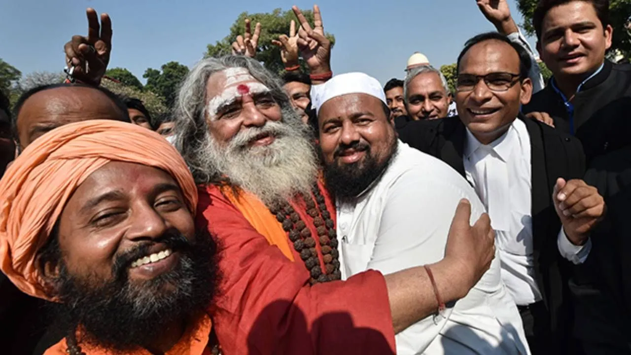 अयोध्या में मस्जिद बनाने में हिंदू और राम मंदिर बनाने में मुसलमान करें सहयोग, जानिए किसने कही ये बड़ी बात