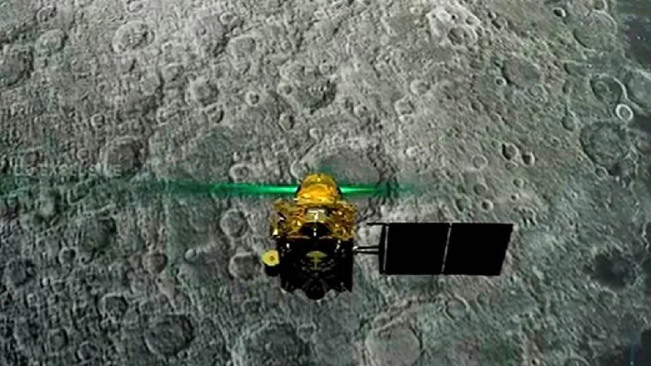 चंद्रयान -2 (Chandrayan-2) के आर्बिटर से आई ये बड़ी खबर, जानना चाहेंगे क्‍या