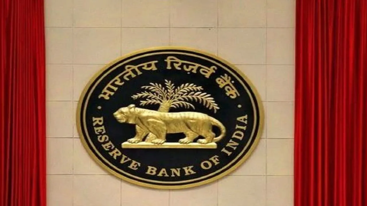 आरबीआई के डिप्टी गवर्नर की दौड़ में चेतन घाटे और माइकल पात्रा सबसे आगे