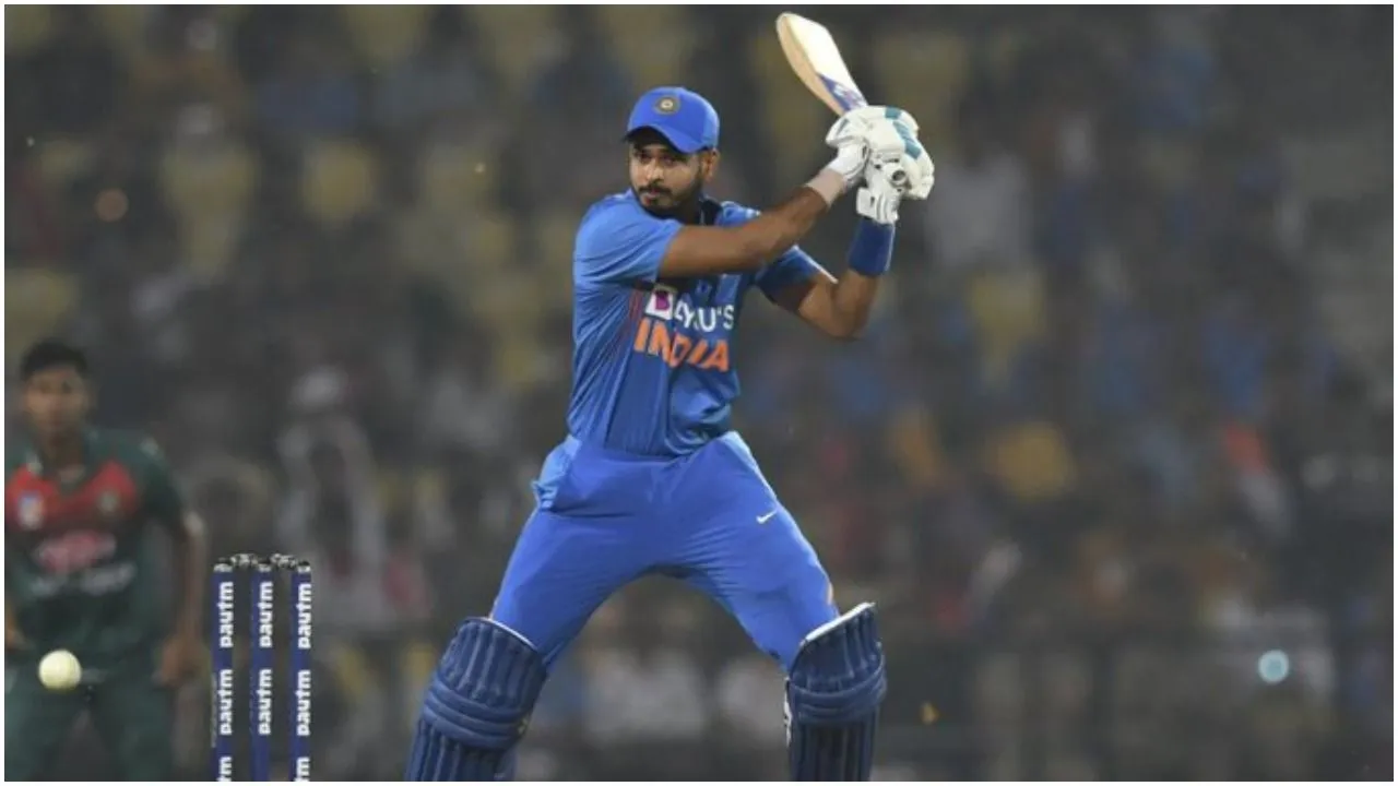 IND VS BAN : केएल राहुल ने नौ महीने बाद जड़ा अर्द्धशतक, श्रेयस अय्यर ने पहली बार