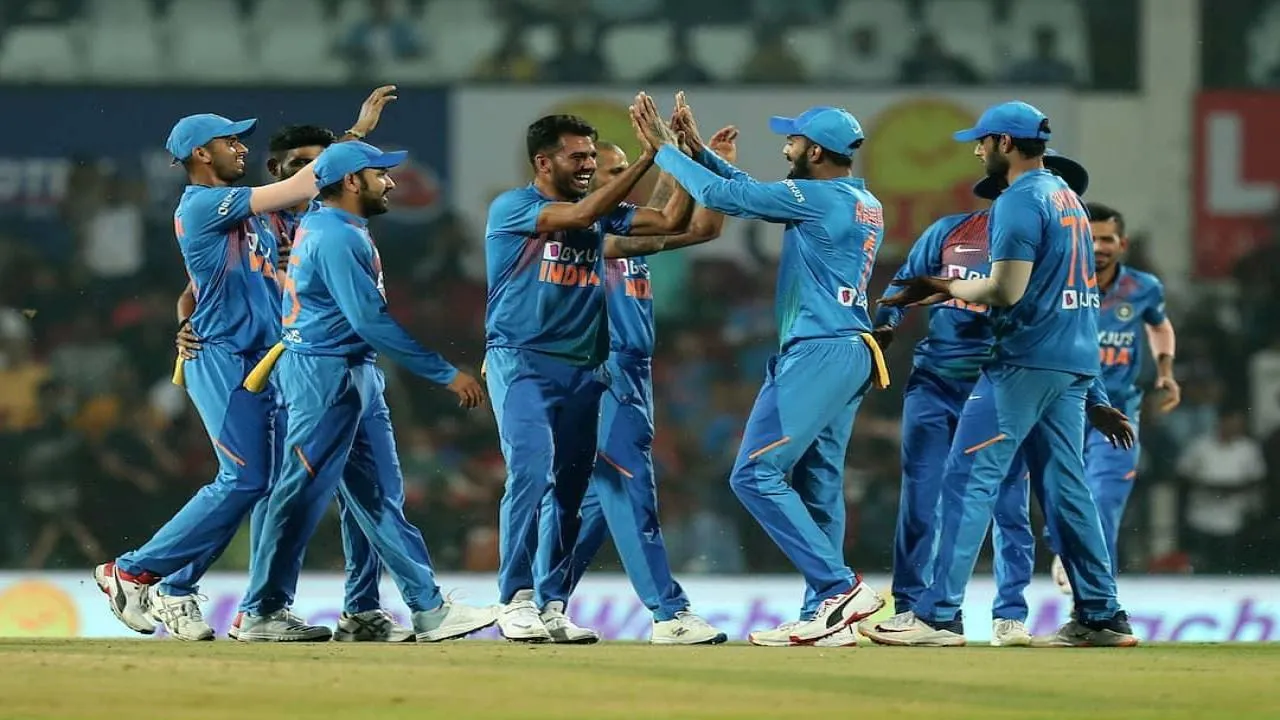 IND vs BAN: बांग्लादेश को धूल चटाने के बाद चमके दीपक चाहर, दिग्गजों ने जमकर की तारीफ