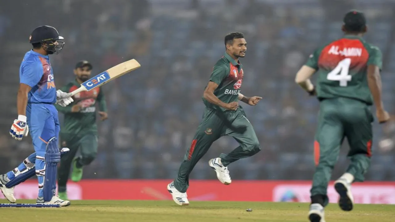 IND vs BAN: टी20 के बाद अब टेस्ट की बारी, इंदौर पहुंचीं भारत और बांग्लादेश क्रिकेट टीम