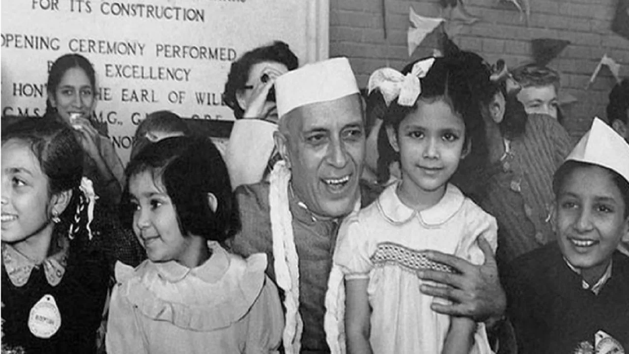 Happy Children Day 2019: बाल दिवस पहले 14 को नहीं, इस दिन मनाया जाता था, पढ़ें नेहरू जी की 5 प्रेरक कहानी