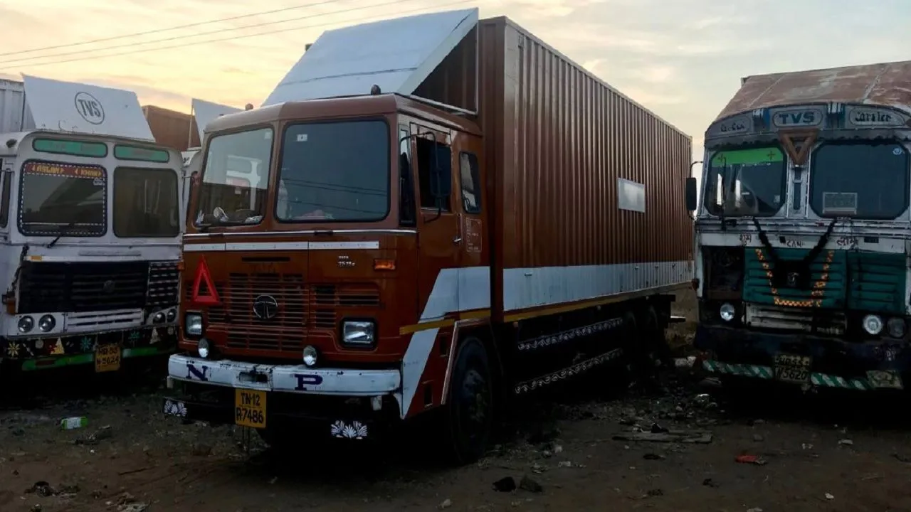Truck