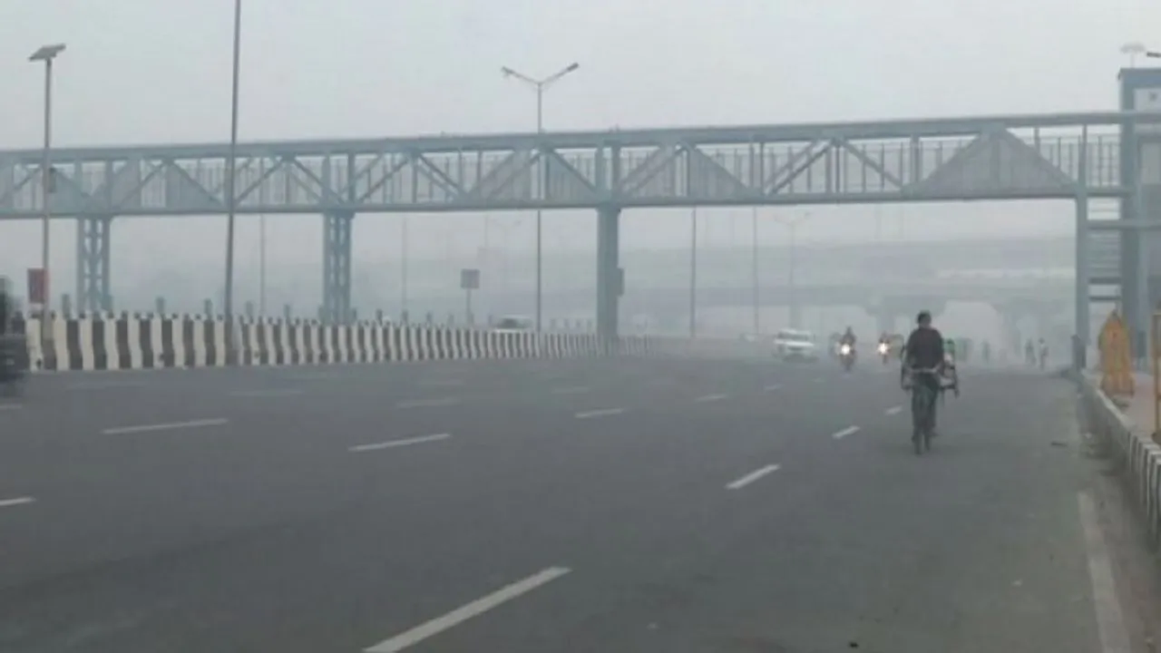 दिल्ली-एनसीआर बना जहरीली गैस का चैंबर, जिम्मेदार उदासीन; स्थायी समिति की बैठक में नहीं पहुंचे अधिकारी