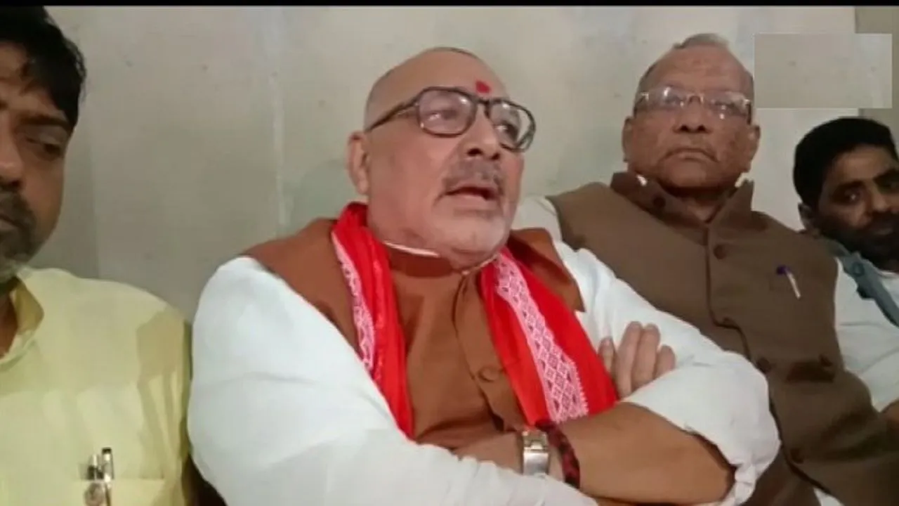 केंद्रीय मंत्री गिरिराज सिंह लेंगे राजनीति से संन्यास, दिया ये संकेत