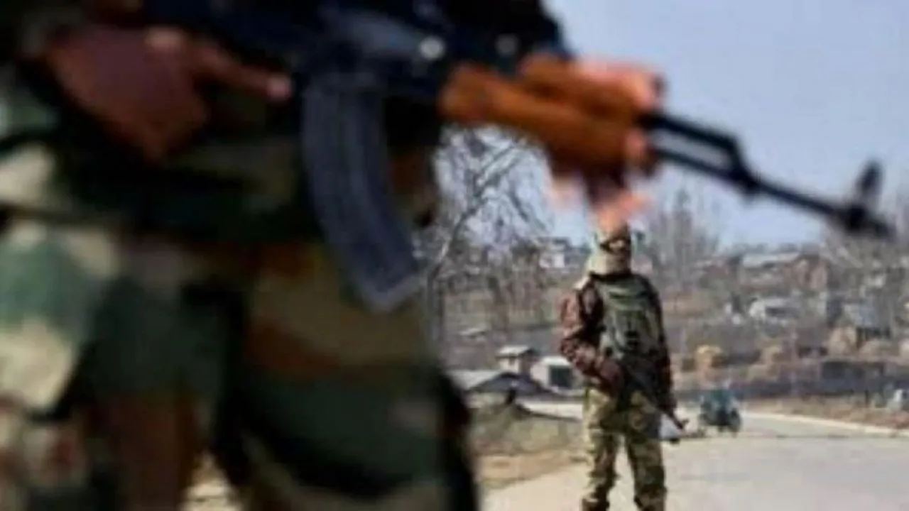Jammu and Kashmir: सोपोर में सुरक्षाबल और पुलिस को मिली बड़ी कामयाबी, 5 आतंकी गिरफ्तार