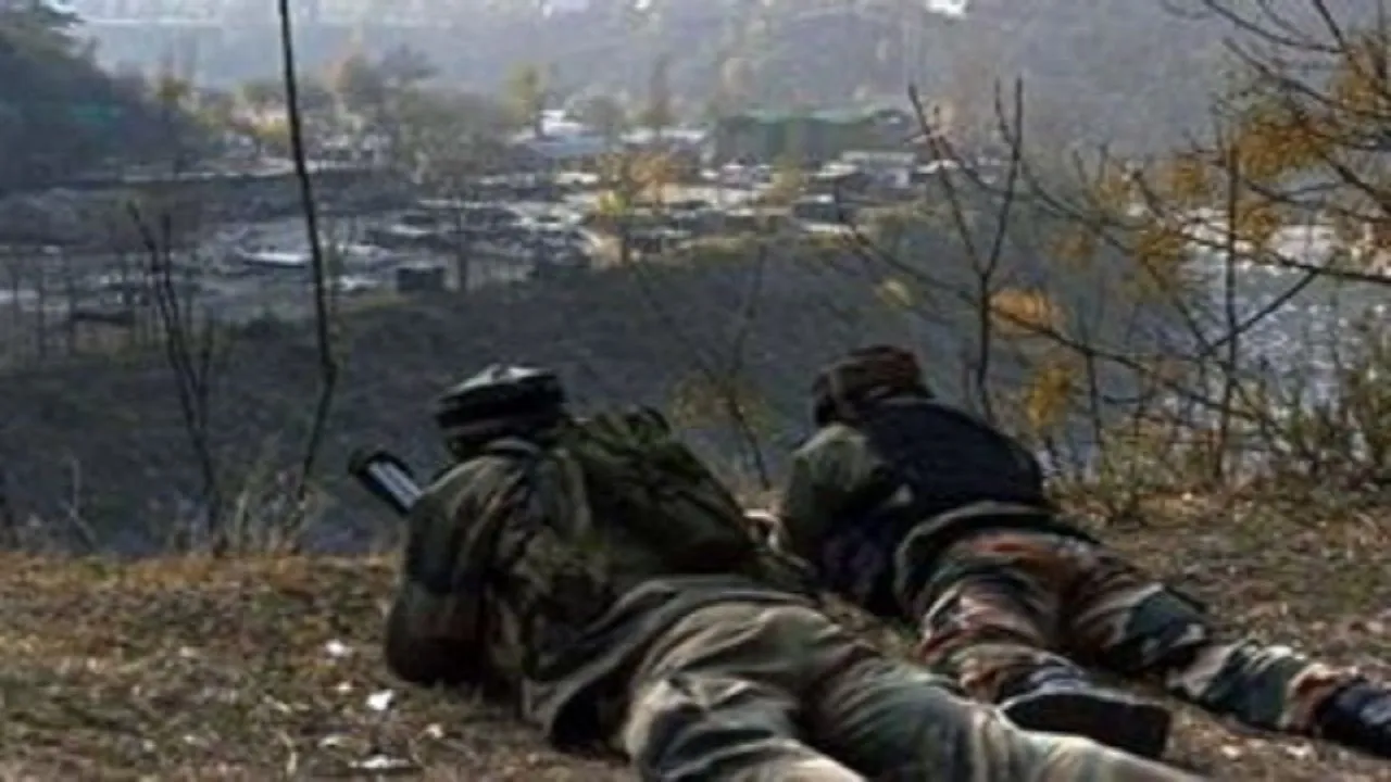 पाकिस्‍तान ने किया सीजफायर का उल्‍लंघन, भारतीय सेना दे रही मुंहतोड़ जवाब