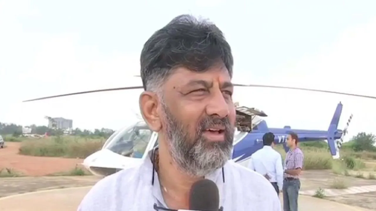 हम कई बाबाओं से मिलते-जुलते रहते हैं, नित्यानंद संग फोटो पर शिवकुमार की सफाई
