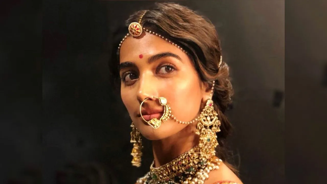 'हाउसफुल 4' की पुरानी तस्वीरों से पूजा हेगड़े ने किया प्रशंसकों को आश्चर्यचकित