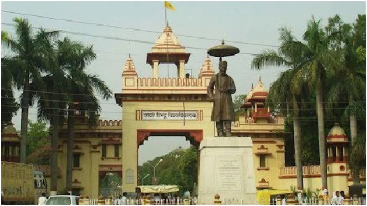 बीएचयू प्रोफेसर फिरोज के खिलाफ अब पूर्व शिक्षक लामबंद, राष्ट्रपति को लिखा पत्र