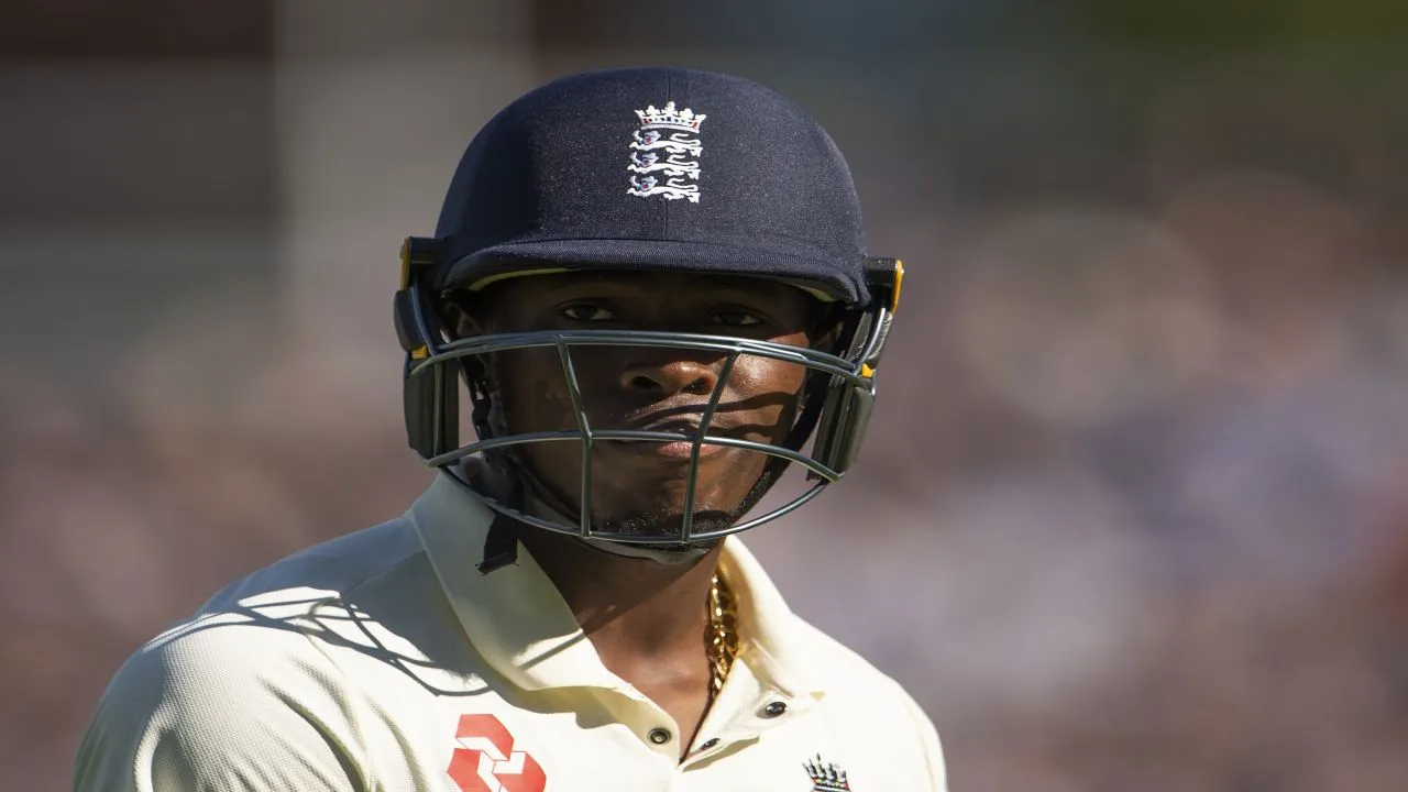 NZ vs ENG: मैच के दौरान दर्शक ने जोफ्रा आर्चर पर की नस्लीय टिप्पणी, न्यूजीलैंड क्रिकेट बोर्ड करेगा जांच