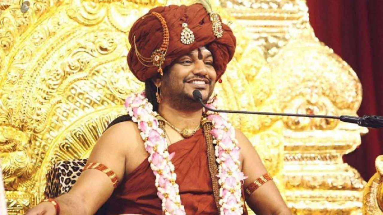 गुजरात: नित्यानंद के आश्रम के लिए जमीन देने वाले स्कूल को नोटिस