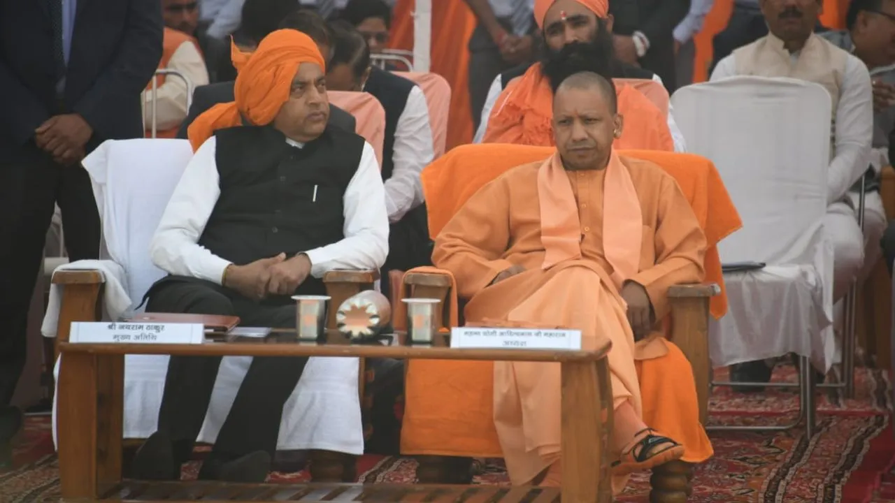 हिमाचल के CM जयराम ठाकुर ने कहा, 'योगी के CM बनने के बाद UP देश के विकास का इंजन बन रहा है'