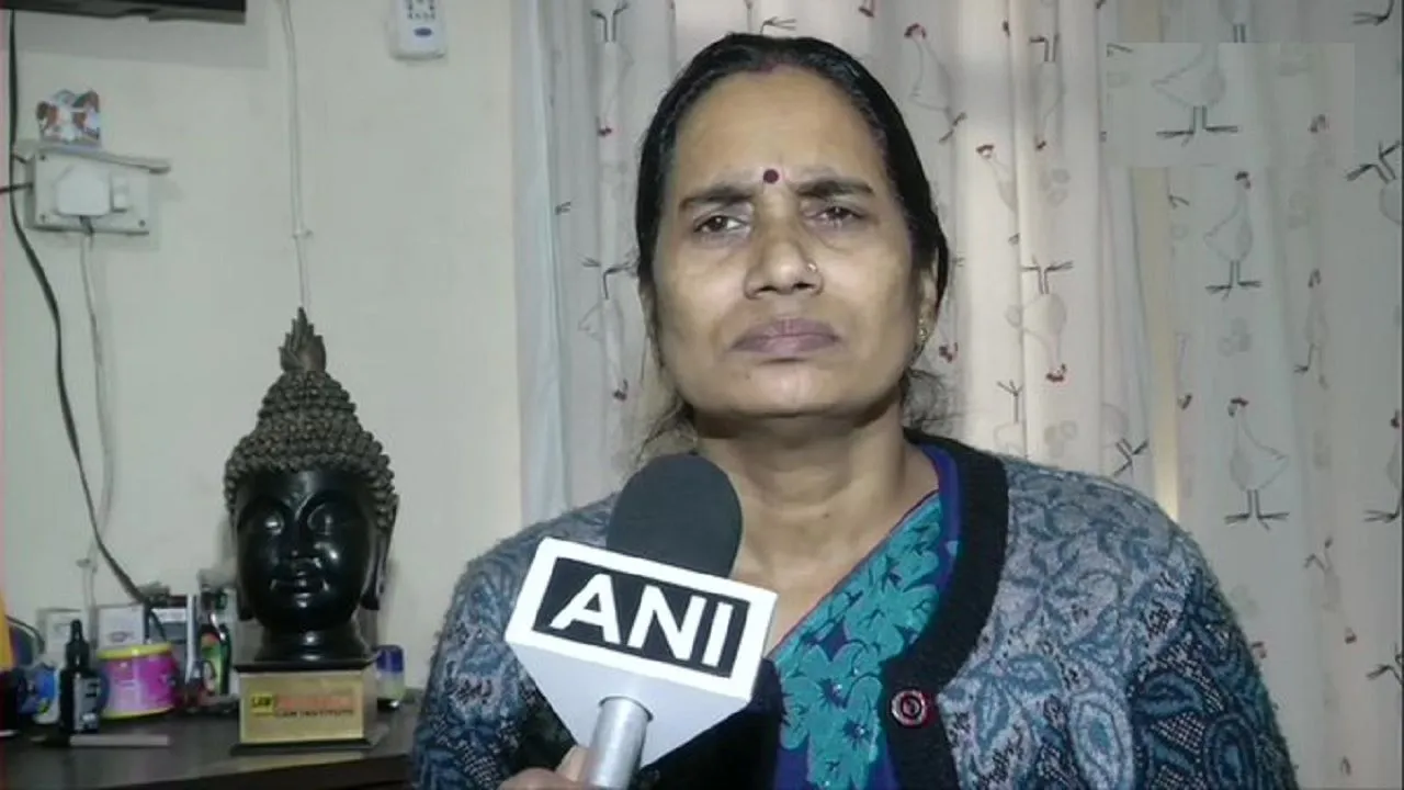 पुलिस एनकाउंटर में हैदराबाद रेप के सभी आरोपी ढेर, निर्भया की मां ने कही ये बात