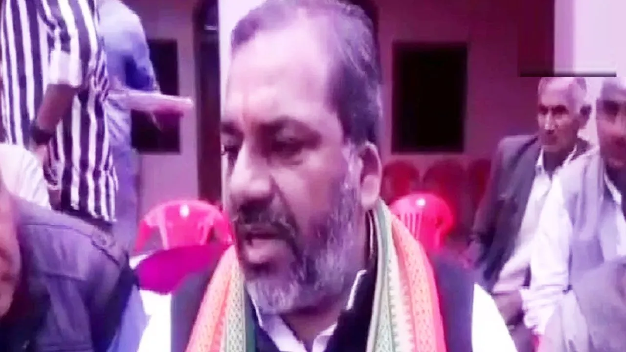 योगी सरकार के मंत्री ने कहा- हर हिंदू कम से कम 3 बच्चे पैदा करें