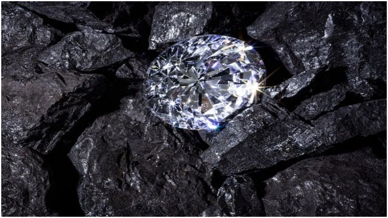 हीरा (Diamond) खरीदना है तो जनवरी तक करें इंतज़ार, यहां होगी नीलामी