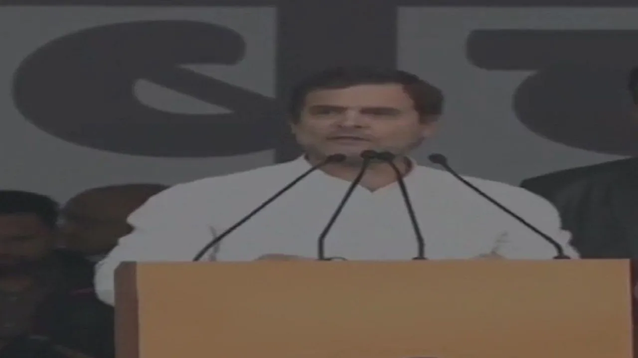 'क्या सावरकर कायर थे जो माफी मांगी', बीजेपी ने राहुल गांधी के बहाने शिवसेना पर कसा तंज
