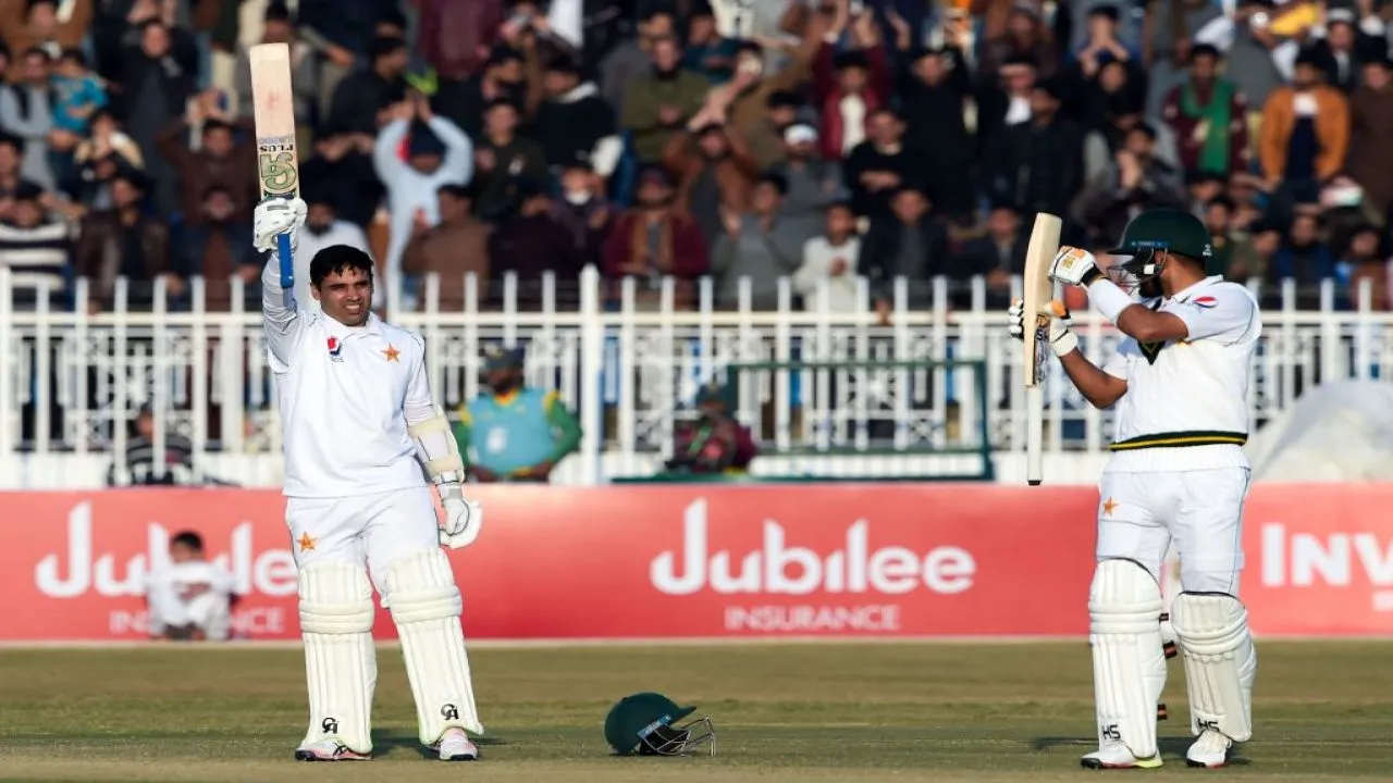 PAK vs SL: वनडे के बाद अब टेस्ट डेब्यू में शतक ठोकने वाले दुनिया के पहले बल्लेबाज बने आबिद अली, मैच ड्रॉ