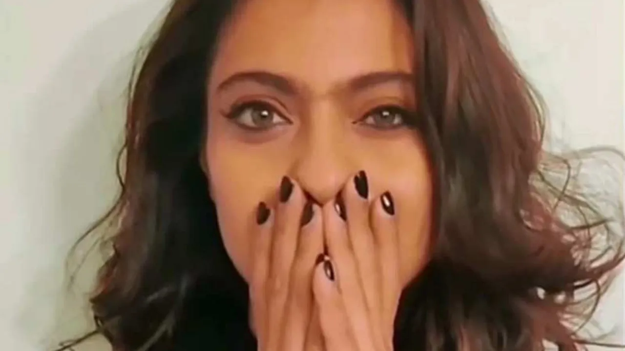 Video: Oopps मोमेंट का शिकार होते हुए बचीं काजोल, गलती से दूसरे की कार में बैठने वाली थीं
