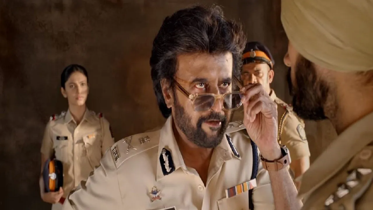 Darbar Trailer: सुपरकॉप बने रजनीकांत दे रहे हैं सलमान खान-अजय देवगन को टक्कर, देखें 'दरबार' का धमाकेदार ट्रेलर